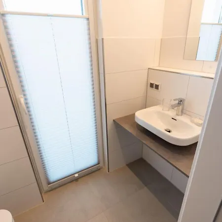 Herzlich Willkommen Im Ostseehaus Am Naturstand - Ostseeblick! By Interhome *